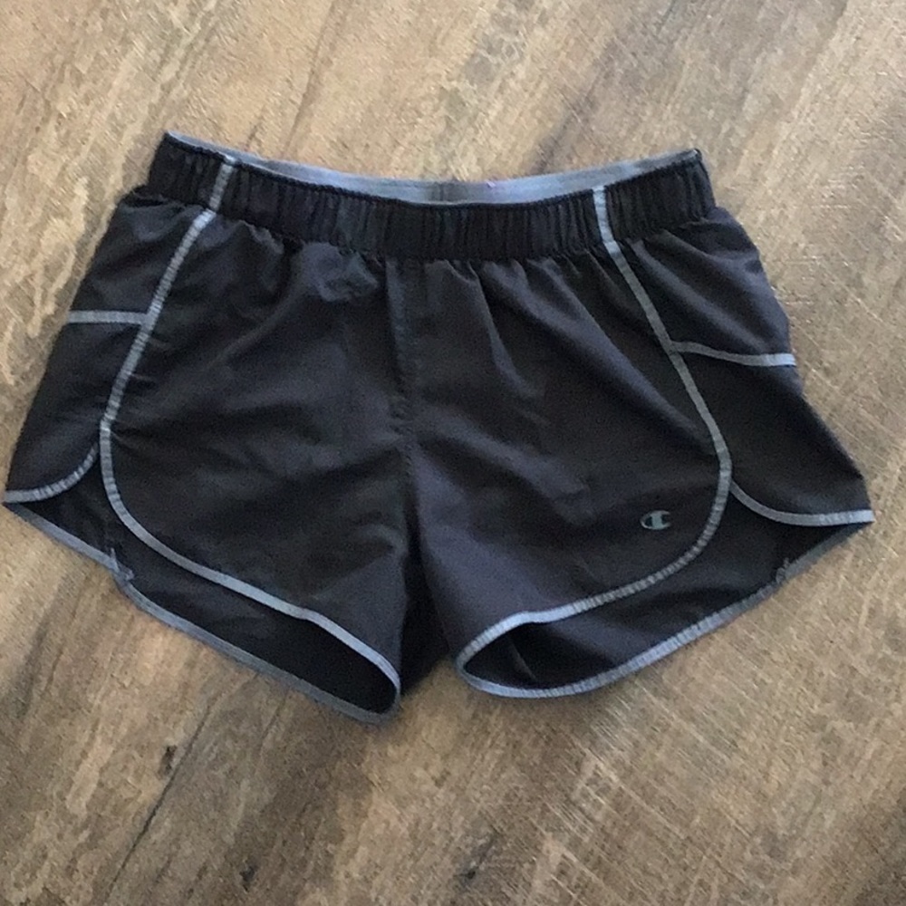 Women's Champion Shorts Size S